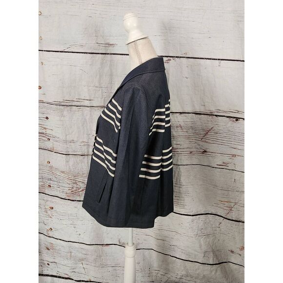 ST. JOHN Double Breasted Striped Swing Jacket Size Medium - Picture 3 of 6
